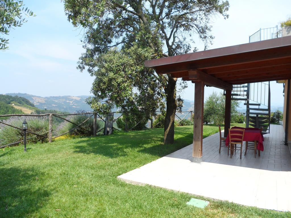 Agriturismo La Terrazza Valfabbrica Extérieur photo