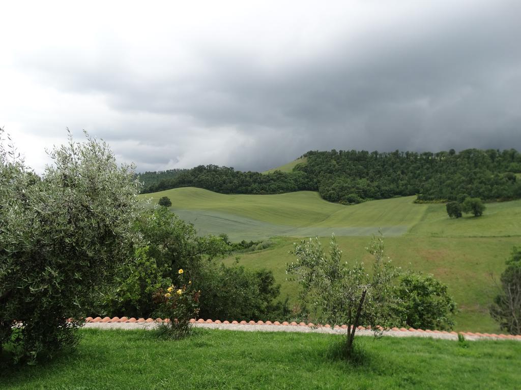 Agriturismo La Terrazza Valfabbrica Extérieur photo