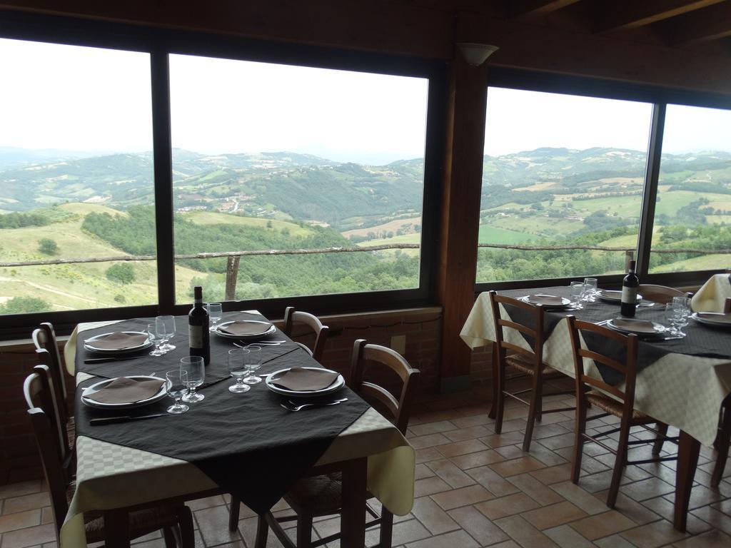 Agriturismo La Terrazza Valfabbrica Extérieur photo