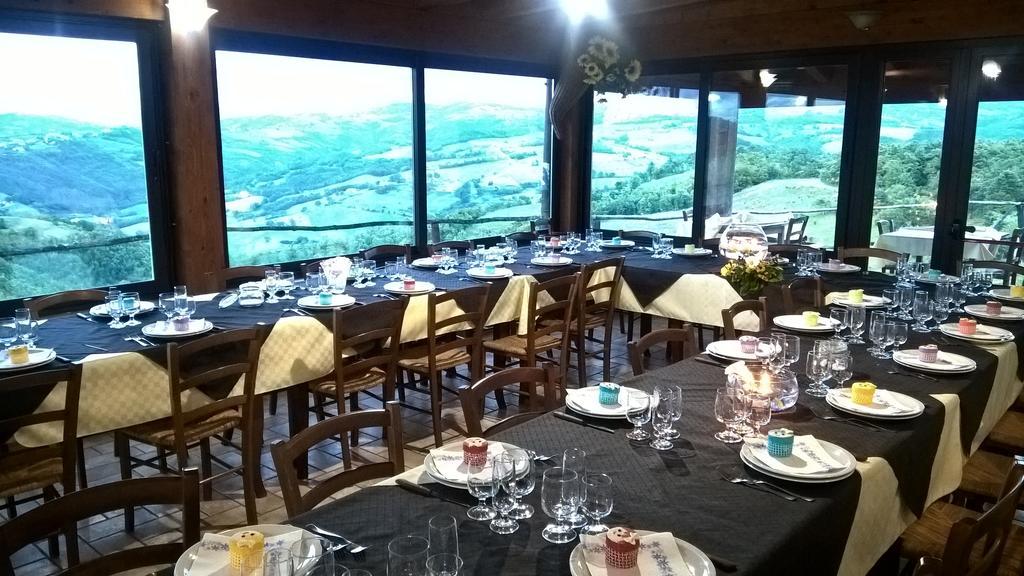 Agriturismo La Terrazza Valfabbrica Extérieur photo